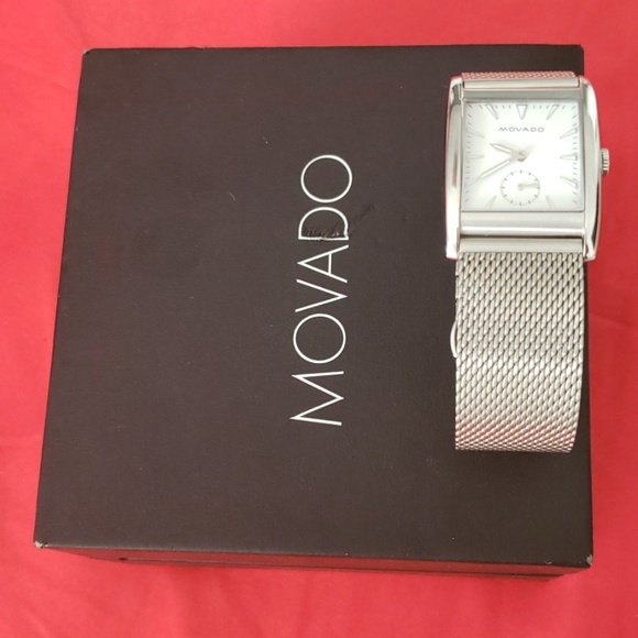 Men watch - Picture 3 of 3